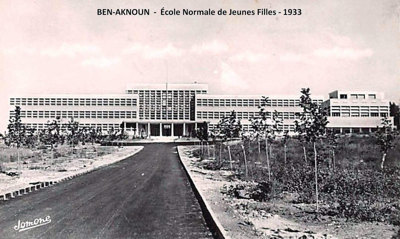 Ben-Aknoun - Ecole Normale de Jeunes Filles - 1933.jpg